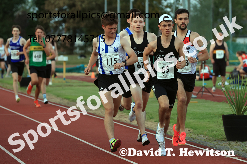 3000 metres, 2024 NEGP 6, Monkton Stadium,  Wednesday, August 14th.  Photo: David T. Hewitson/Sports for All Pics